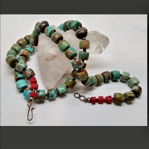 Native American turquoise bead necklace